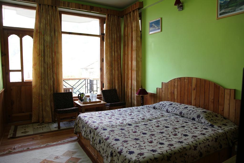 Hotel Naggar Delight Nagar  Phòng bức ảnh